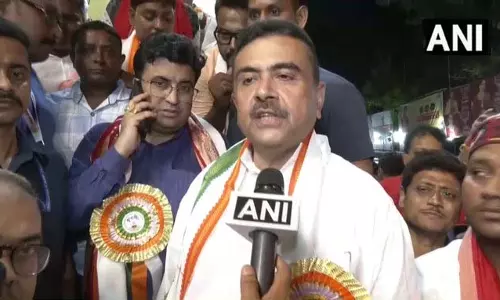 सुवेंदु अधिकारी ने कोलकाता में हमले का आरोप ममता सरकार पर लगाया सुवेंदु अधिकारी ने कोलकाता में हमले का आरोप ममता सरकार पर लगाया