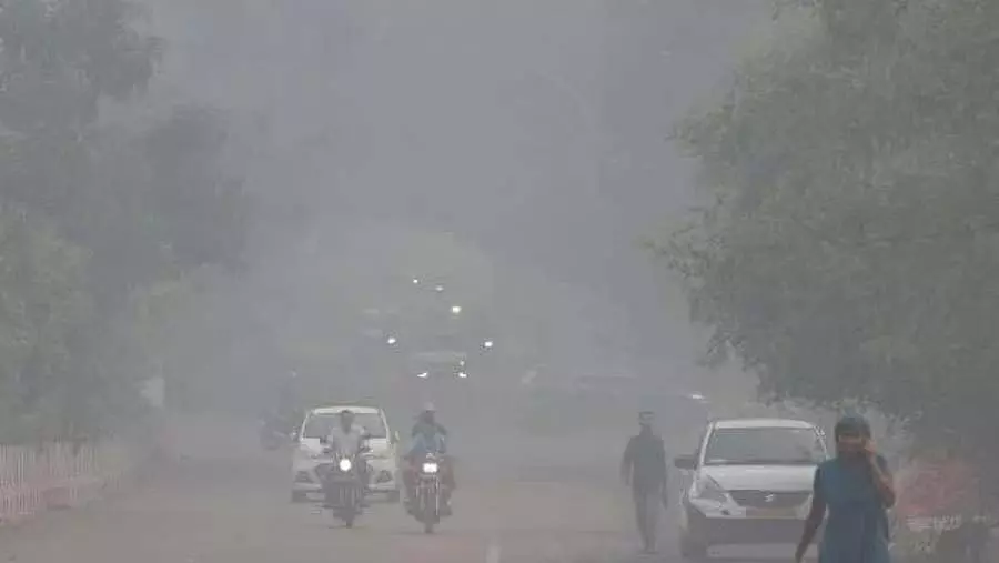 दिवाली की सुबह दिल्ली में हवा की क्वालिटी बहुत खराब, GRAP स्टेज 2 के नियम लागू दिवाली की सुबह दिल्ली में हवा की क्वालिटी बहुत खराब, GRAP स्टेज 2 के नियम लागू