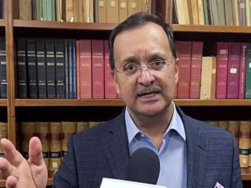 India-Canada संबंधों में कार्नी की अहम भूमिका, ट्रूडो के आरोप बेतुके: दूत पटनायक India-Canada संबंधों में कार्नी की अहम भूमिका, ट्रूडो के आरोप बेतुके: दूत पटनायक
