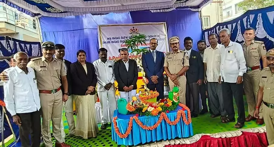 जीवन तभी सार्थक है जब आप अपने माता-पिता का सम्मान करें: Judge Arun Kumar जीवन तभी सार्थक है जब आप अपने माता-पिता का सम्मान करें: Judge Arun Kumar