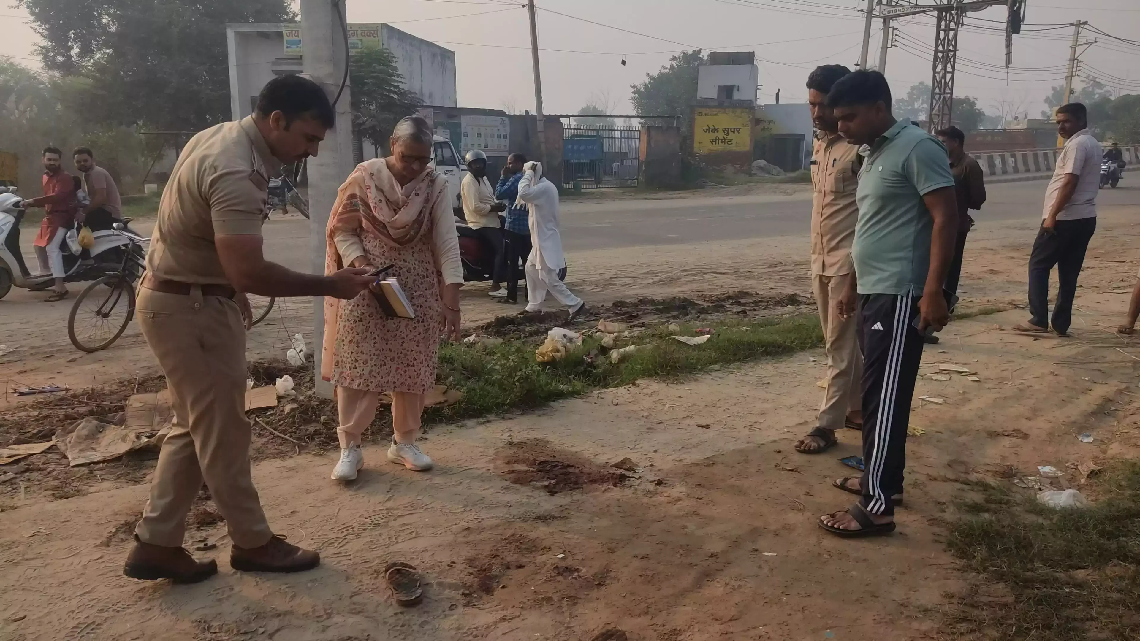 Rohtak: कहासुनी से भड़का विवाद, चचेरे भाई ने किया हमला Rohtak: कहासुनी से भड़का विवाद, चचेरे भाई ने किया हमला