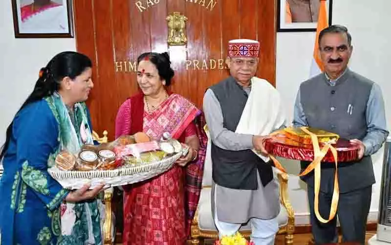 Himachal के राज्यपाल और मुख्यमंत्री ने दिवाली की शुभकामनाएं दीं Himachal के राज्यपाल और मुख्यमंत्री ने दिवाली की शुभकामनाएं दीं