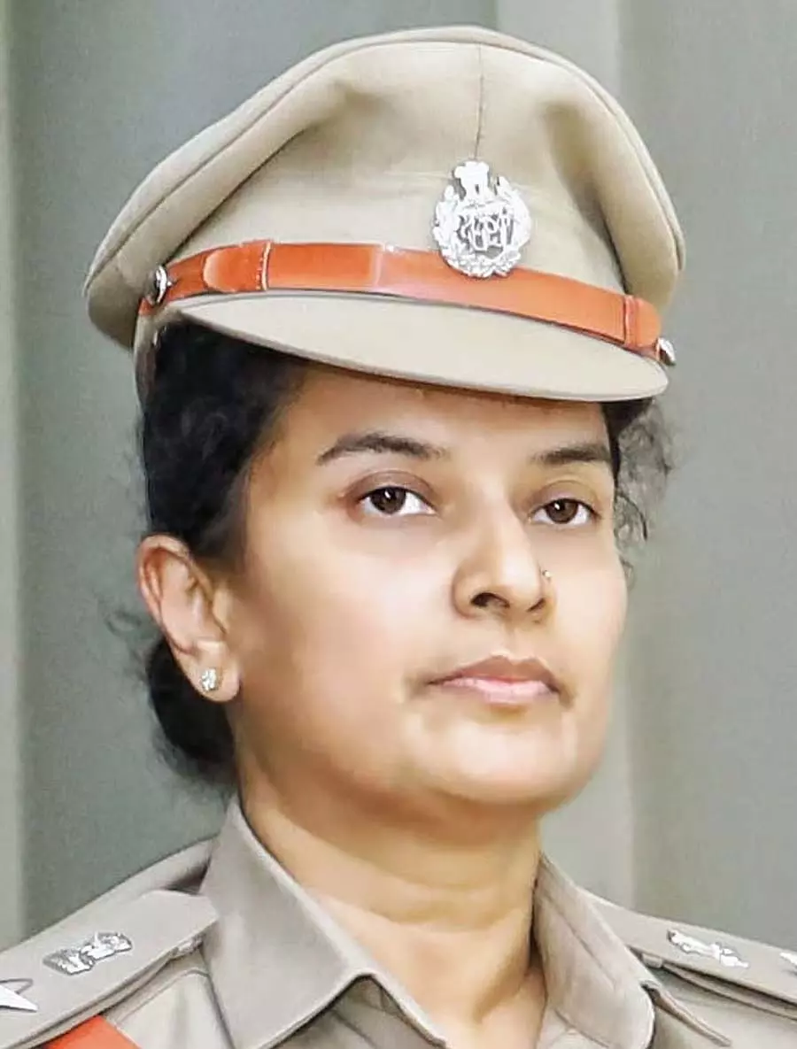 CCTV की कमी से जांच में रुकावट आती है: एस. जान्हवी CCTV की कमी से जांच में रुकावट आती है: एस. जान्हवी