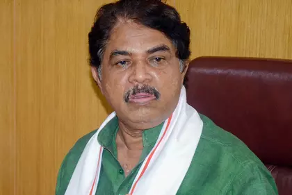 कर्नाटक में BJP और सरकार आमने-सामने, जाति जनगणना पर सियासी संग्राम कर्नाटक में BJP और सरकार आमने-सामने, जाति जनगणना पर सियासी संग्राम