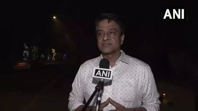 उपाध्यक्ष कुलजीत सिंह चहल ने पटाखे फोड़कर दी शुभकामनाएं उपाध्यक्ष कुलजीत सिंह चहल ने पटाखे फोड़कर दी शुभकामनाएं