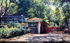 TISS students संगठन ने छात्रों के एक समूह पर पुलिस कार्रवाई को लेकर बयान जारी किया