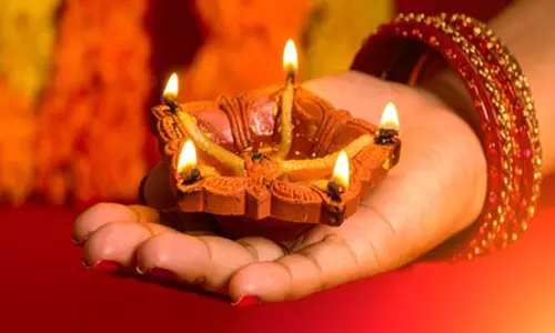 कार्तिक अमावस्या पर करें महाउपाय, रोग-दोष होंगे दूर, सुख-समृद्धि का मिलेगा आशीर्वाद कार्तिक अमावस्या पर करें महाउपाय, रोग-दोष होंगे दूर, सुख-समृद्धि का मिलेगा आशीर्वाद