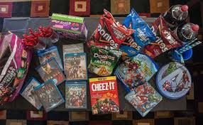 Avengers से लेकर गेम ऑफ थ्रोन्स तक, हॉलीवुड फिल्मों की धमाकेदार पैकेजिंग