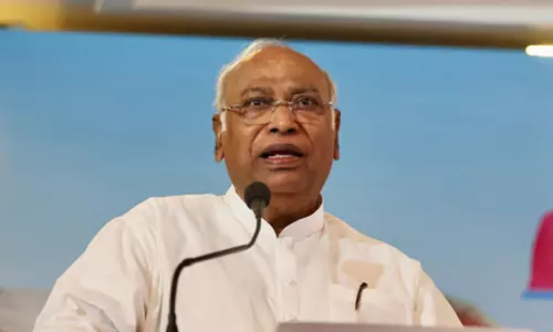 मल्लिकार्जुन खड़गे और राहुल गांधी ने दीपावली की दी शुभकामनाएं