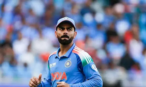 विराट कोहली ने ऑस्ट्रेलिया के खिलाफ पहले मैच में कप्तान शुभमन गिल को गाइड किया