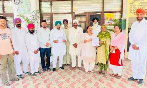 Rampura Phool village की पंचायत ने पराली नहीं जलाने का प्रस्ताव पारित किया