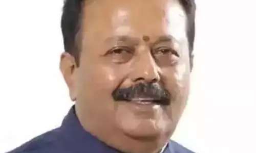 फसल नुकसान: एन. चालुवरायस्वामी ने मुआवजे के लिए ₹8,500 करोड़ मांगे फसल नुकसान: एन. चालुवरायस्वामी ने मुआवजे के लिए ₹8,500 करोड़ मांगे
