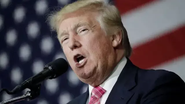 Trump का दावा: टैरिफ से टला भारत-पाकिस्तान युद्ध, बोले- “सात विमान गिराए गए थे”