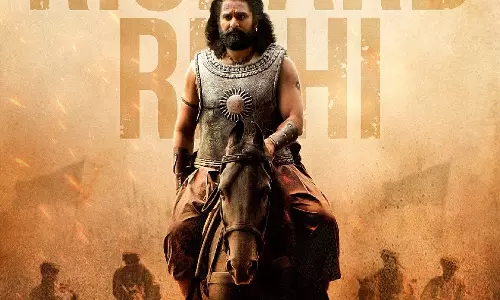Draupathi 2 के निर्माताओं ने अभिनेता रिचर्ड ऋषि के जन्मदिन पर उनका नया पोस्टर जारी Draupathi 2 के निर्माताओं ने अभिनेता रिचर्ड ऋषि के जन्मदिन पर उनका नया पोस्टर जारी