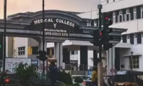 Kerala मेडिकल कॉलेज के शिक्षकों ने बाह्य रोगी ड्यूटी का बहिष्कार किया