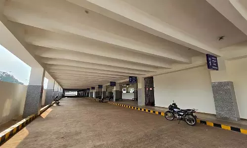 Belgaum : CBT का उद्घाटन हुआ लेकिन यात्रियों के लिए अभी भी परेशानी Belgaum : CBT का उद्घाटन हुआ लेकिन यात्रियों के लिए अभी भी परेशानी