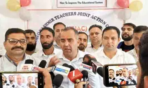 JKTJAC ने सम्मेलन आयोजित कर शिक्षकों के युक्तिकरण की मांग की JKTJAC ने सम्मेलन आयोजित कर शिक्षकों के युक्तिकरण की मांग की
