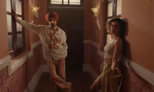 दिलजीत दोसांझ, सान्या मल्होत्रा ​​ने नए गाने Charmer में दिखाया जलवा