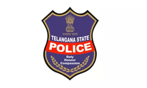 कांस्टेबल की हत्या का आरोपी अस्पताल से भागने की कोशिश के बाद पुलिस की गोलीबारी में मारा गया कांस्टेबल की हत्या का आरोपी अस्पताल से भागने की कोशिश के बाद पुलिस की गोलीबारी में मारा गया
