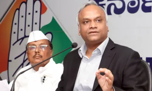 सार्वजनिक स्थल पर नमाज के लिए अनुमति जरूरी: Karnataka मंत्री प्रियांक खड़गे सार्वजनिक स्थल पर नमाज के लिए अनुमति जरूरी: Karnataka मंत्री प्रियांक खड़गे