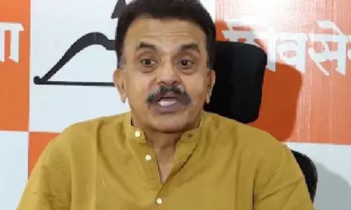 Sanjay Nirupam ने राज ठाकरे के नए शौक की आलोचना की Sanjay Nirupam ने राज ठाकरे के नए शौक की आलोचना की