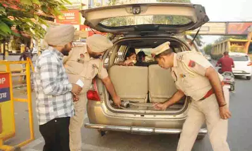 Amritsar: सुरक्षित और शांतिपूर्ण दिवाली सुनिश्चित करने के लिए 6,500 से अधिक पुलिसकर्मी तैनात