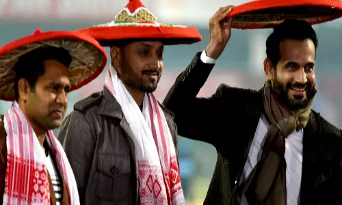 पूर्व भारतीय क्रिकेटर आकाश चोपड़ा ने दिवाली की शुभकामनाएं दीं
