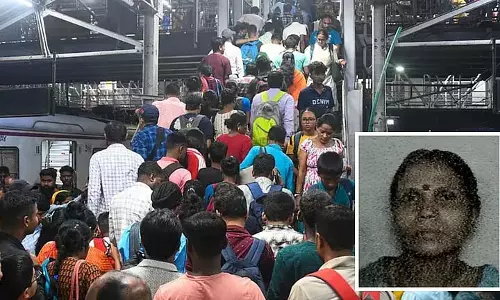 Burdwan स्टेशन पर भगदड़ में गंभीर रूप से घायल महिला की अस्पताल में मौत