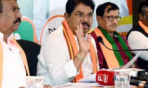 Karnataka के लोकसभा अध्यक्ष आर. अशोक ने कांग्रेस सरकार पर जाति सर्वेक्षण को लेकर लगाया आरोप