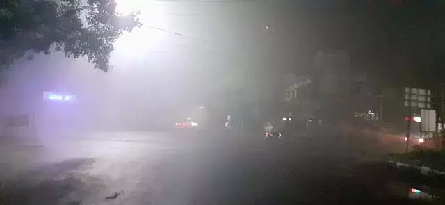 Diwali : चेन्नई में एयर पॉल्यूशन बढ़ा सबसे ज़्यादा कहाँ है? Diwali : चेन्नई में एयर पॉल्यूशन बढ़ा सबसे ज़्यादा कहाँ है?