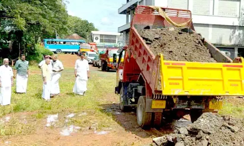 Kerala : ट्रामवे-रेलवे स्टेशन बाईपास सड़क का निर्माण शुरू Kerala : ट्रामवे-रेलवे स्टेशन बाईपास सड़क का निर्माण शुरू
