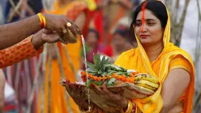 Chhath Puja व्रत: 36 घंटे का निर्जला व्रत आपके शरीर पर क्या असर करता है Chhath Puja व्रत: 36 घंटे का निर्जला व्रत आपके शरीर पर क्या असर करता है
