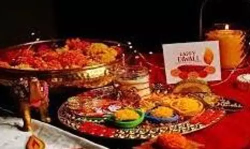 Reuse Diwali decorations: दिवाली पर बचे सामान को इस यूनिक तरीके से करें रीयूज Reuse Diwali decorations: दिवाली पर बचे सामान को इस यूनिक तरीके से करें रीयूज