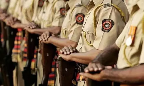 Mumbai : पुलिस ने नकली पैकर्स एंड मूवर्स गैंग का भंडाफोड़ किया