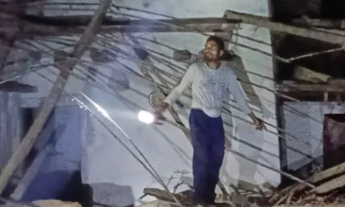 घर छोड़ रहे कई परिवार, वजह हाथियों का आतंक