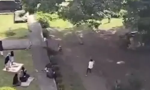 मुस्लिम महिलाओं ने खुले जगह में पढ़ी नमाज वहां गौमूत्र और गोबर का छिड़काव, वीडियो वायरल