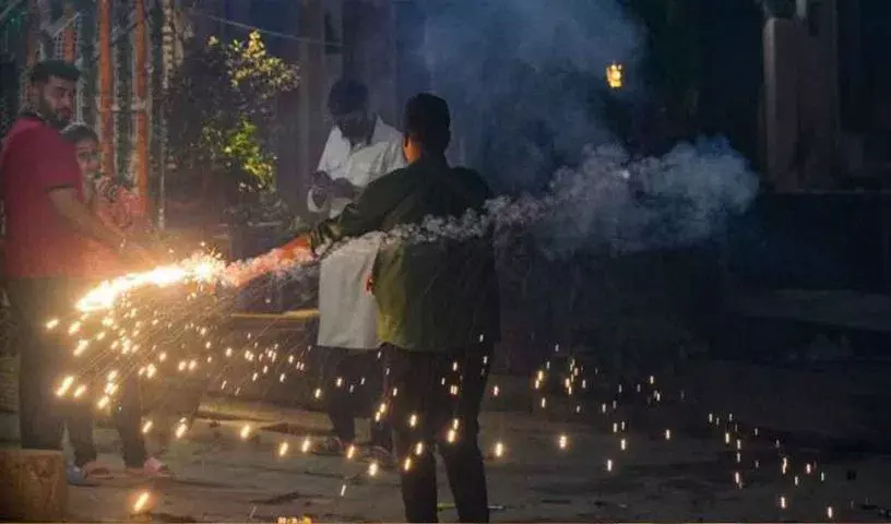 Telangana : दिवाली फीकी, 70 से अधिक लोगों को आंखों से संबंधित चोटें आईं