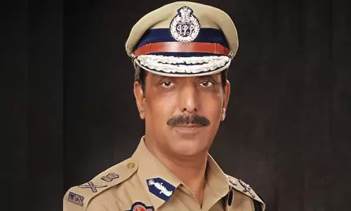पूर्व DGP अपने बेटे के मर्डर में फंसे, FIR दर्ज