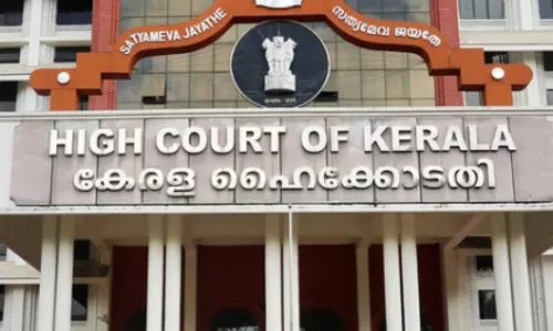 केरल HC ने सबरीमाला सोना चोरी मामले में बड़ी साजिश की जांच की मांग की केरल HC ने सबरीमाला सोना चोरी मामले में बड़ी साजिश की जांच की मांग की