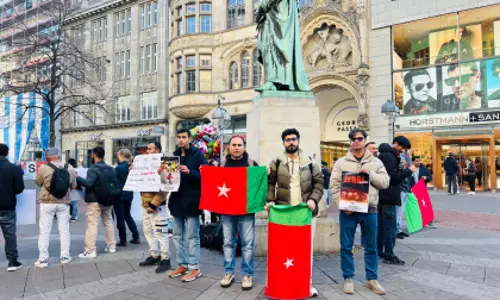 Baloch नेशनल मूवमेंट का जर्मनी में प्रदर्शन, पाकिस्तान पर नरसंहार का आरोप Baloch नेशनल मूवमेंट का जर्मनी में प्रदर्शन, पाकिस्तान पर नरसंहार का आरोप