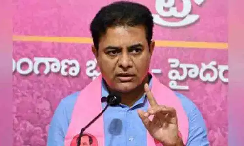 KTR ने तेलंगाना में बस्ती दवाखानों की उपेक्षा पर कांग्रेस सरकार को घेरा KTR ने तेलंगाना में बस्ती दवाखानों की उपेक्षा पर कांग्रेस सरकार को घेरा