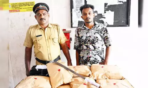 बड़े पैमाने पर गांजा पकड़ा गया: एक व्यक्ति गिरफ्तार बड़े पैमाने पर गांजा पकड़ा गया: एक व्यक्ति गिरफ्तार