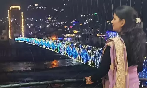 Uttarkashi: पानी न मिलने से चिन्यालीसौड़ में दीपावली का उत्सव फीका Uttarkashi: पानी न मिलने से चिन्यालीसौड़ में दीपावली का उत्सव फीका