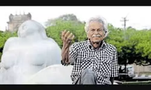 Kerala :  कनाई कुन्हीरामन ने अस्पताल के विज्ञापन की निंदा की