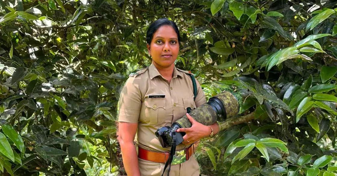 Kerala के कंप्यूटर इंजीनियर से बीट ऑफिसर बने, जंगल की तस्वीरों के लिए जाने जाते Kerala के कंप्यूटर इंजीनियर से बीट ऑफिसर बने, जंगल की तस्वीरों के लिए जाने जाते