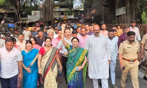 शनिवार वाड़ा में नमाज के बाद शुद्धिकरण समारोह पर विवाद शनिवार वाड़ा में नमाज के बाद शुद्धिकरण समारोह पर विवाद