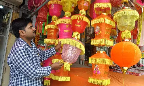 Vijayapura : डोम सिटी में दिवाली सेलिब्रेशन