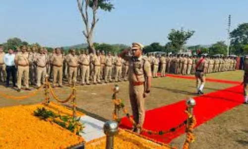 Haridwar: पुलिस स्मृति दिवस पर शहीदों का किया गया सम्मान