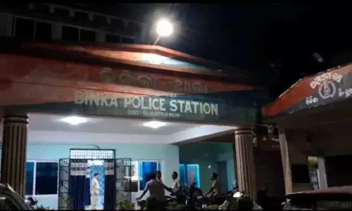 Sonepur: दिवाली पर पटाखे फोड़ने को लेकर हुई झड़प में पांच लोग घायल Sonepur: दिवाली पर पटाखे फोड़ने को लेकर हुई झड़प में पांच लोग घायल