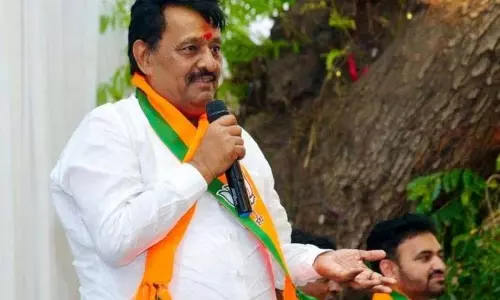 Solapur में पार्टी निष्ठा को लेकर भाजपा में फूट